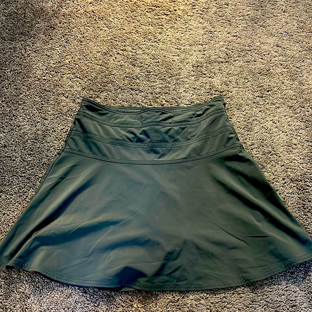 COPY - Athleta skort